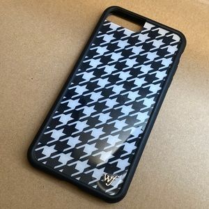 Houndstooth iPhone 6/7/8+ plus Wildflower iPhone case